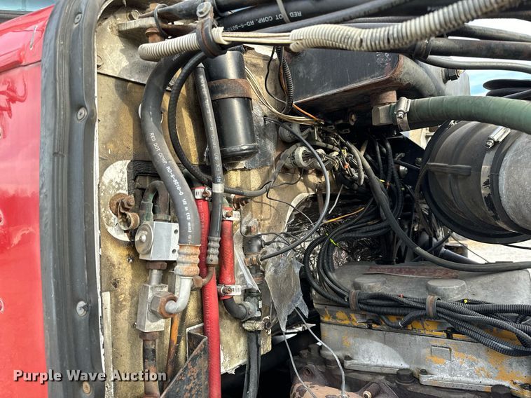 image for item NM9199 1991 Western Star 5900  semi truck