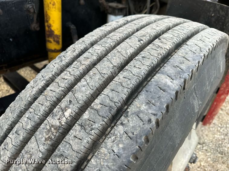 image for item NM9199 1991 Western Star 5900  semi truck