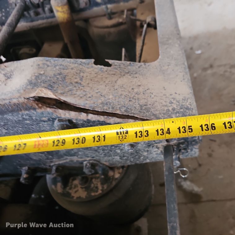 image for item NP9248 1997 Volvo Integral Sleeper  semi truck