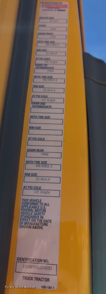 image for item OD9106 2020 Kenworth T680  semi truck