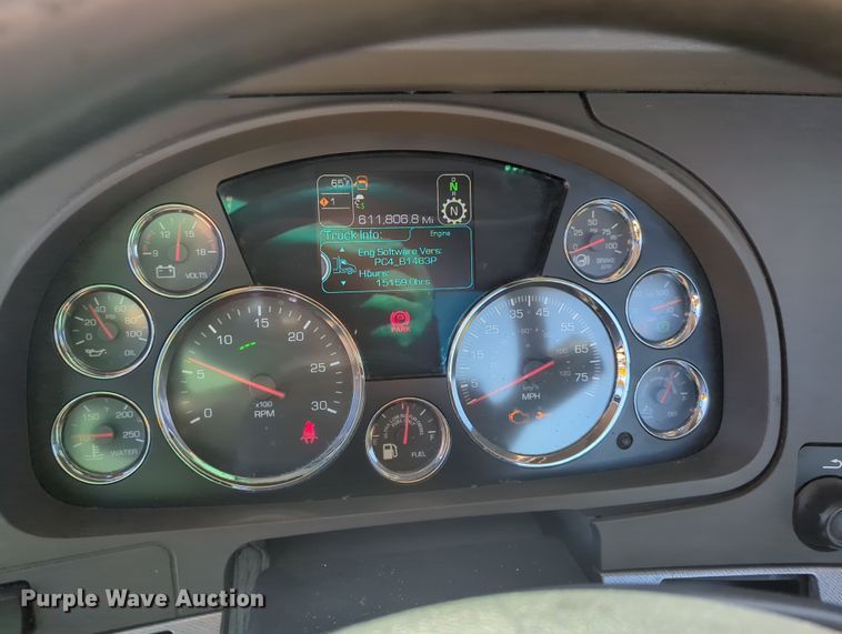 image for item OD9107 2019 Kenworth T680  semi truck