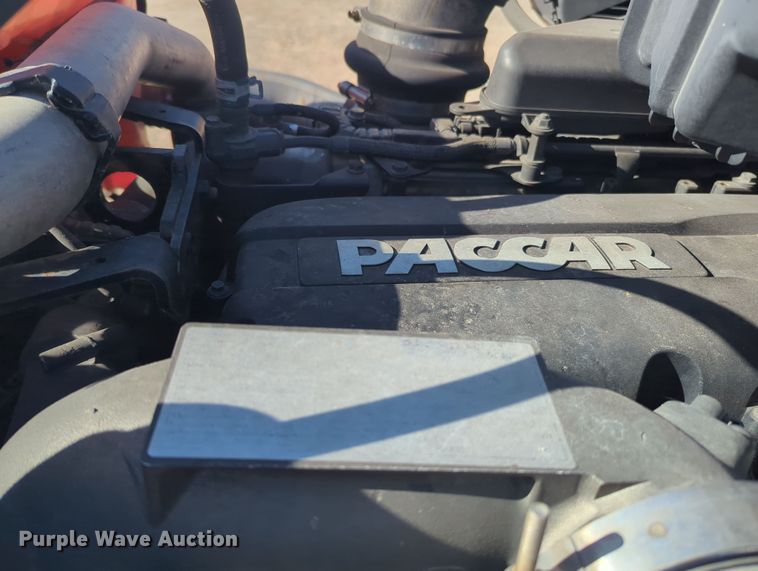 image for item OD9107 2019 Kenworth T680  semi truck