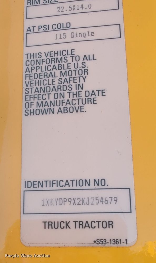 image for item OD9107 2019 Kenworth T680  semi truck