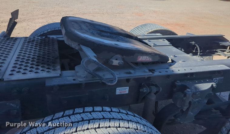 image for item OD9108 2020 Kenworth T680  semi truck