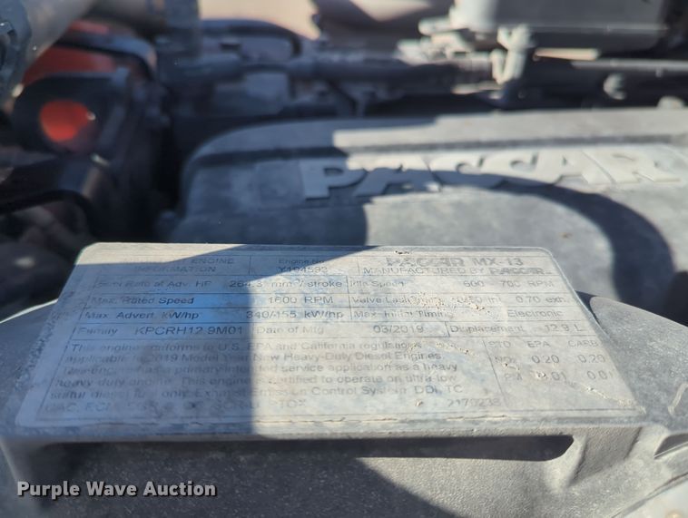 image for item OD9108 2020 Kenworth T680  semi truck