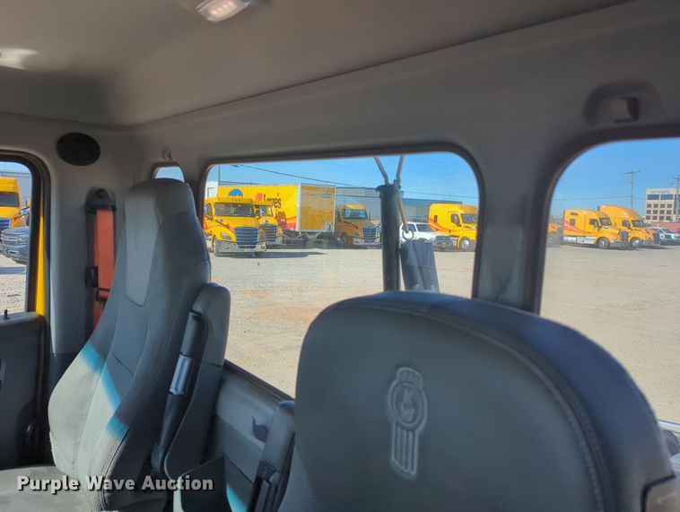 image for item OD9109 2019 Kenworth T680  semi truck