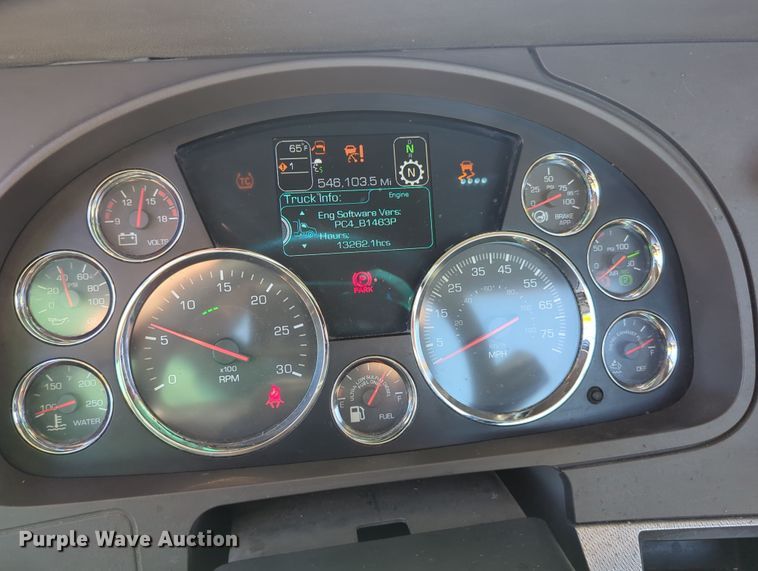 image for item OD9109 2019 Kenworth T680  semi truck