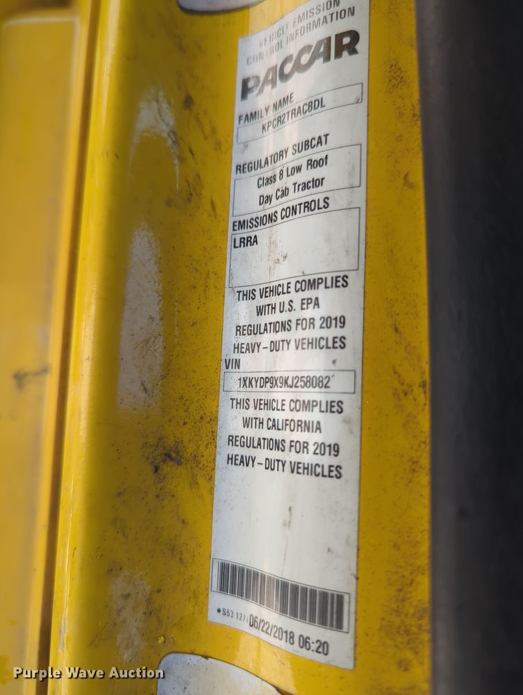 image for item OD9109 2019 Kenworth T680  semi truck