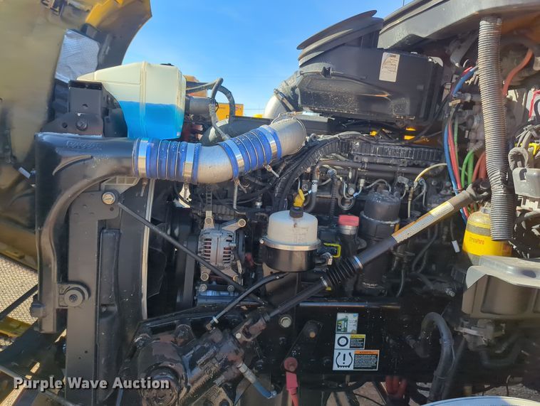 image for item OD9110 2020 Kenworth T680  semi truck