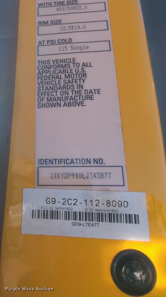 image for item OD9110 2020 Kenworth T680  semi truck