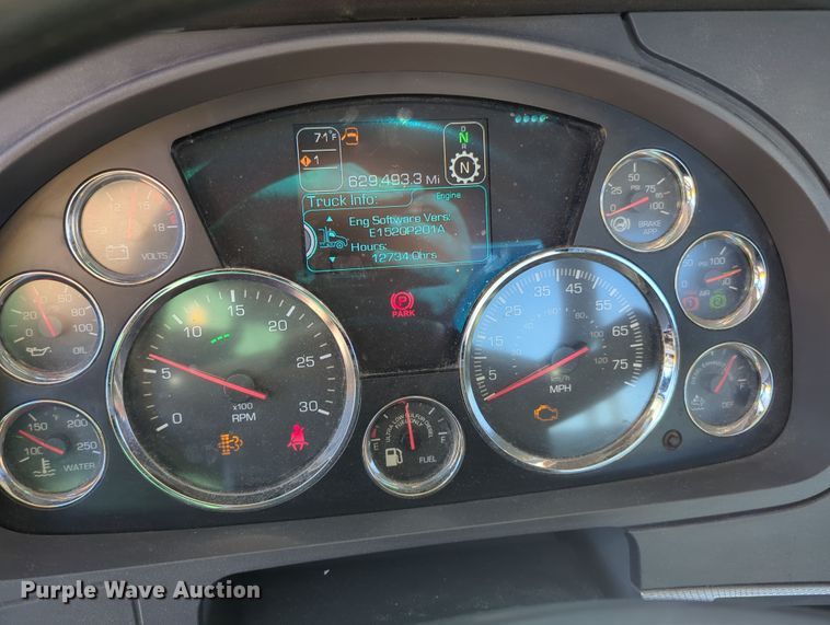 image for item OD9112 2020 Kenworth T680  semi truck