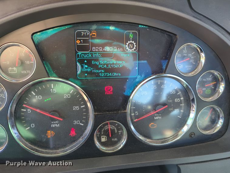 image for item OD9112 2020 Kenworth T680  semi truck