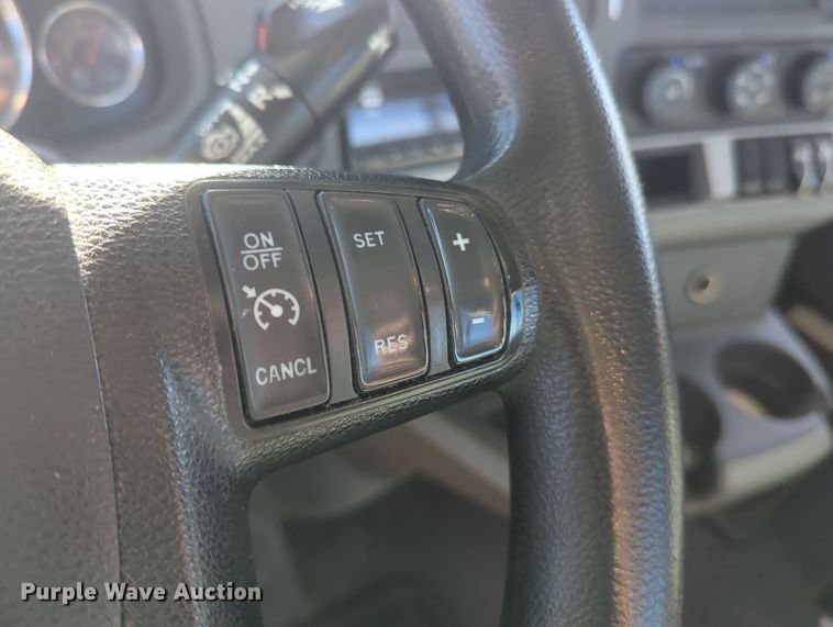 image for item OD9112 2020 Kenworth T680  semi truck