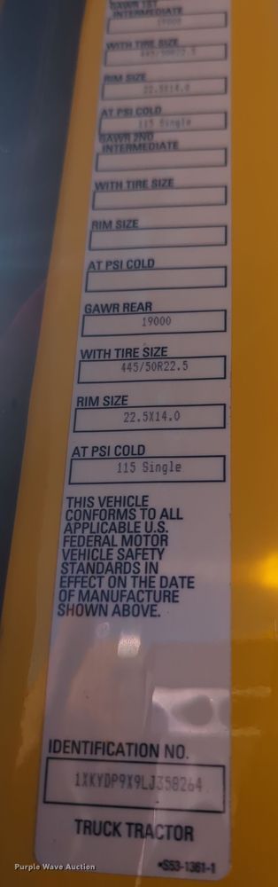 image for item OD9112 2020 Kenworth T680  semi truck