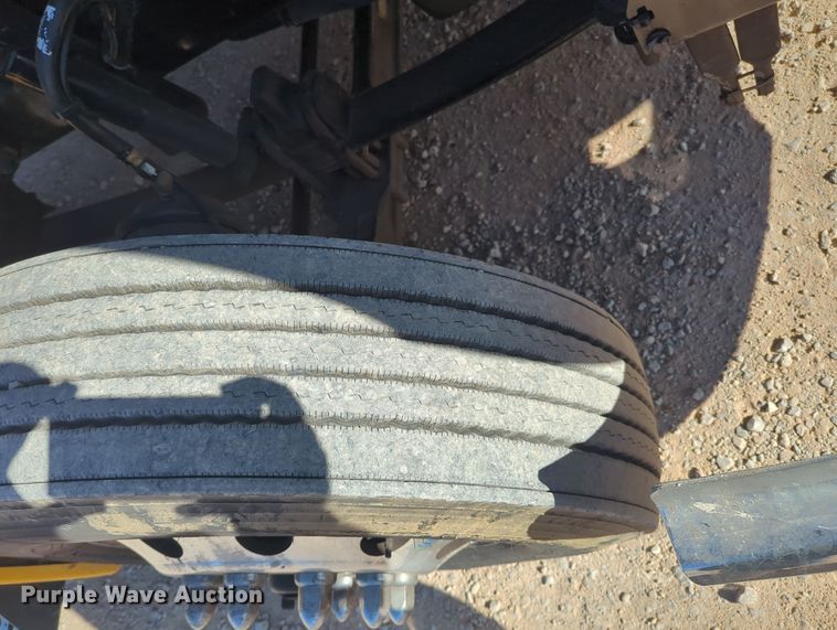 image for item OD9114 2019 Kenworth T680  semi truck