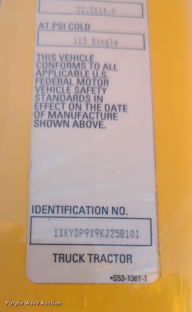 image for item OD9114 2019 Kenworth T680  semi truck