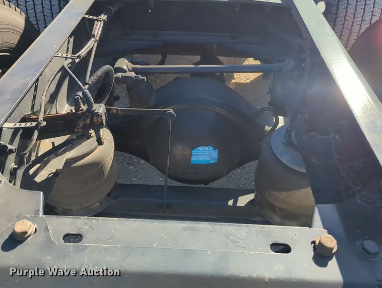 image for item OD9116 2019 Kenworth T680  semi truck