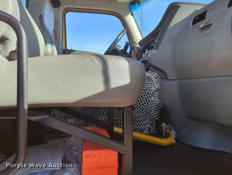 image for item OD9116 2019 Kenworth T680  semi truck