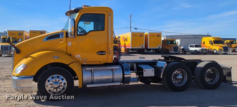 image for item OD9117 2019 Kenworth T680 semi truck