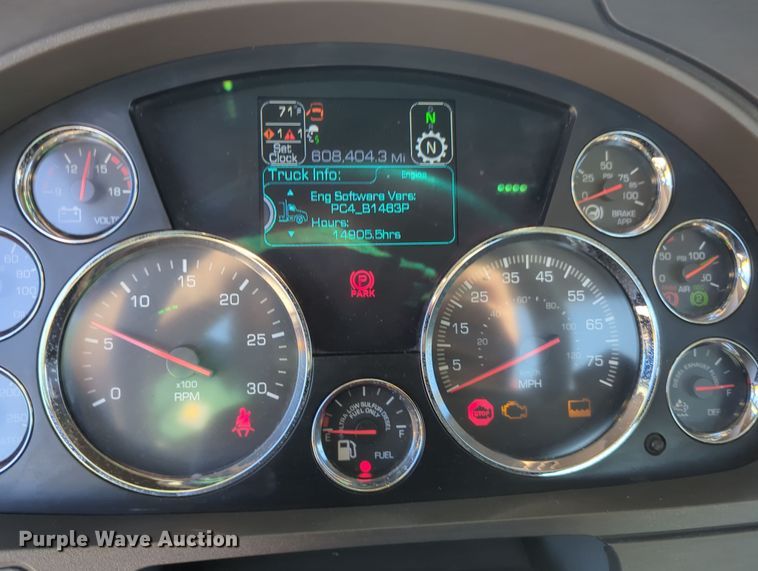 image for item OD9117 2019 Kenworth T680 semi truck