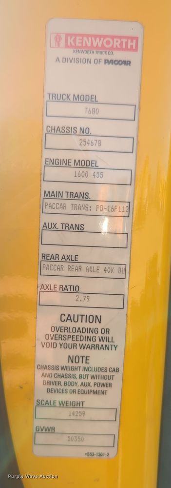 image for item OD9117 2019 Kenworth T680 semi truck