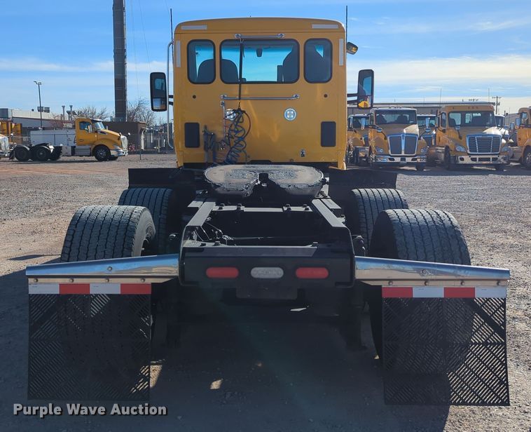 image for item OD9118 2019 Kenworth T680  semi truck