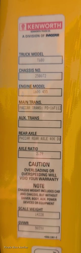 image for item OD9120 2019 Kenworth T680  semi truck