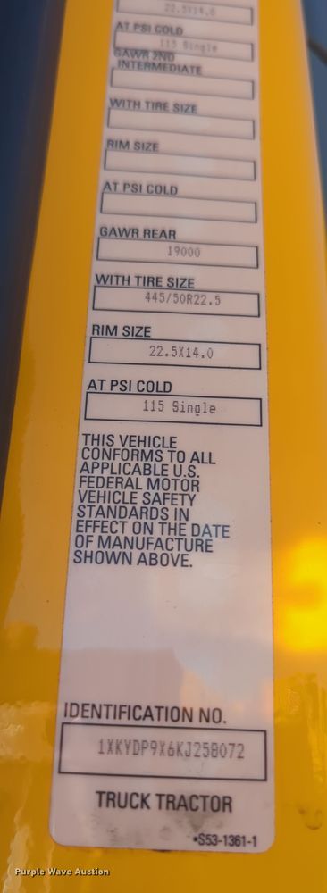 image for item OD9120 2019 Kenworth T680  semi truck