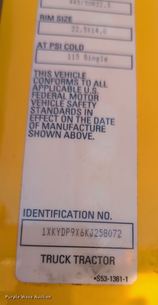 image for item OD9120 2019 Kenworth T680  semi truck