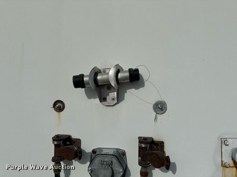 image for item OD9843 1991 Wilkens OK2LA52VC0SD  walking floor trailer