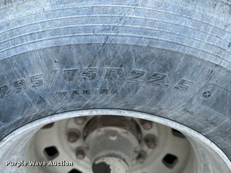 image for item OD9843 1991 Wilkens OK2LA52VC0SD  walking floor trailer