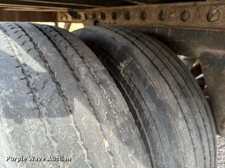 image for item OD9843 1991 Wilkens OK2LA52VC0SD  walking floor trailer