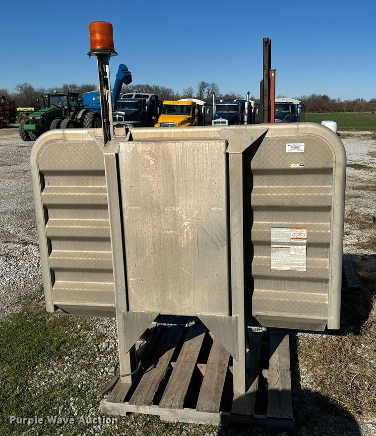 image for item OD9851 Merritt 320375C-0009  headache rack