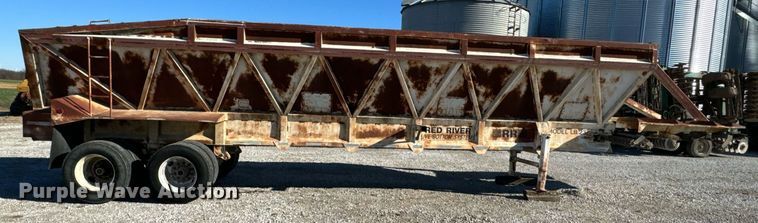 image for item OD9856 1988 Red River Trailers LB237  live bottom trailer