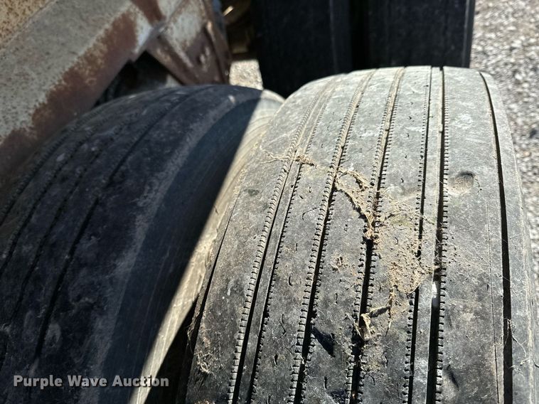 image for item OD9856 1988 Red River Trailers LB237  live bottom trailer