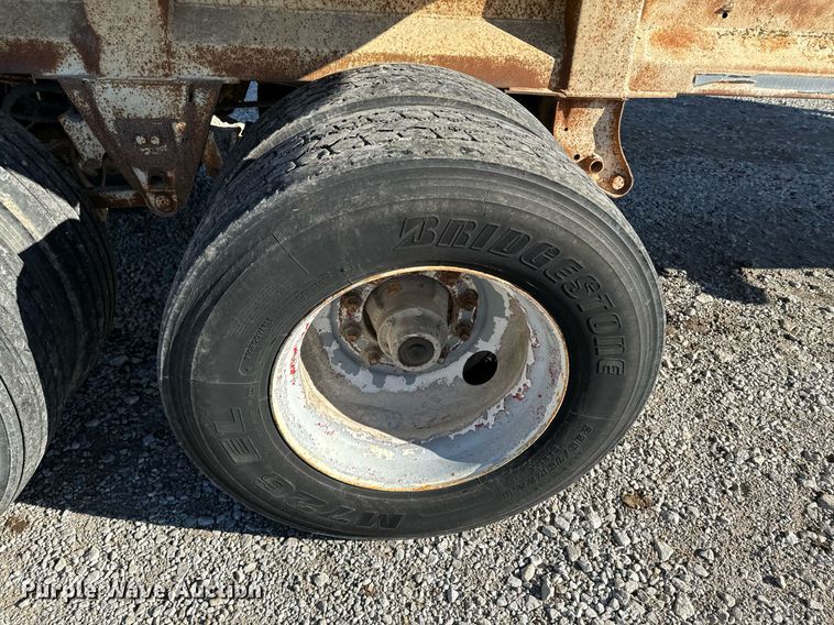 image for item OD9856 1988 Red River Trailers LB237  live bottom trailer