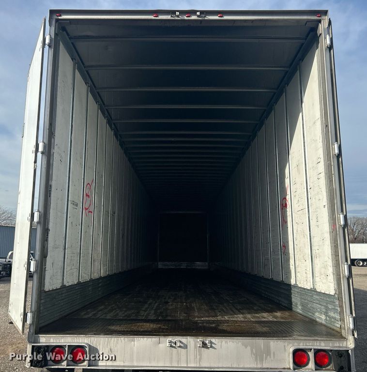 image for item OM9202 2013 Utility Trailer MFG VS2DX  dry van trailer