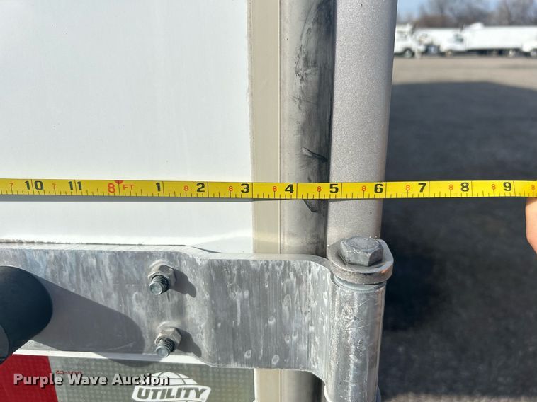 image for item OM9202 2013 Utility Trailer MFG VS2DX  dry van trailer