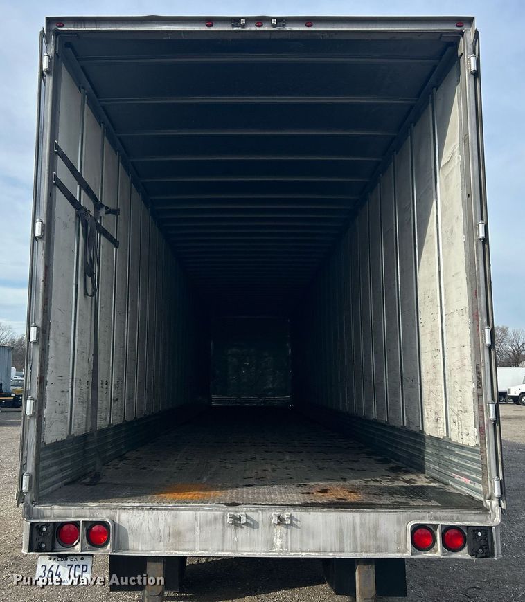 image for item OM9204 2015 Utility Trailer MFG VS2DX  dry van trailer