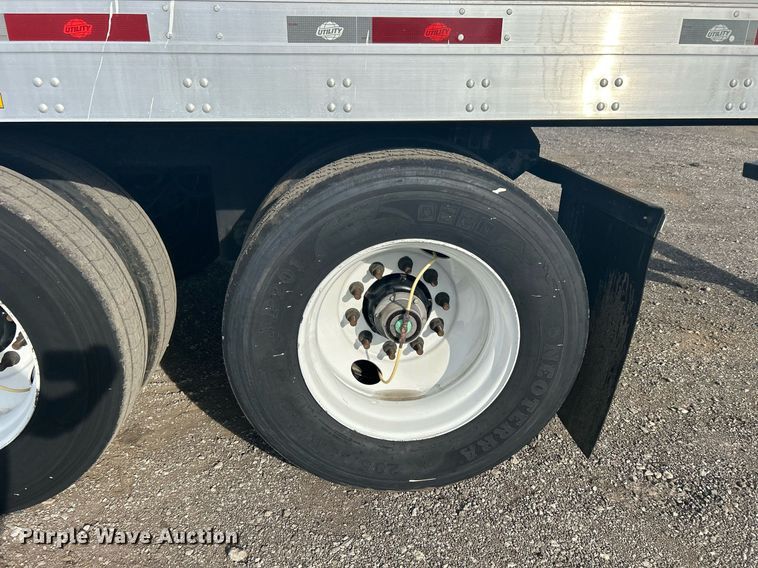 image for item OM9204 2015 Utility Trailer MFG VS2DX  dry van trailer