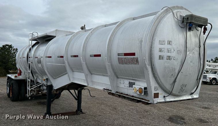 image for item OM9237 1968 Fruehauf TAOF2RDF  tank trailer