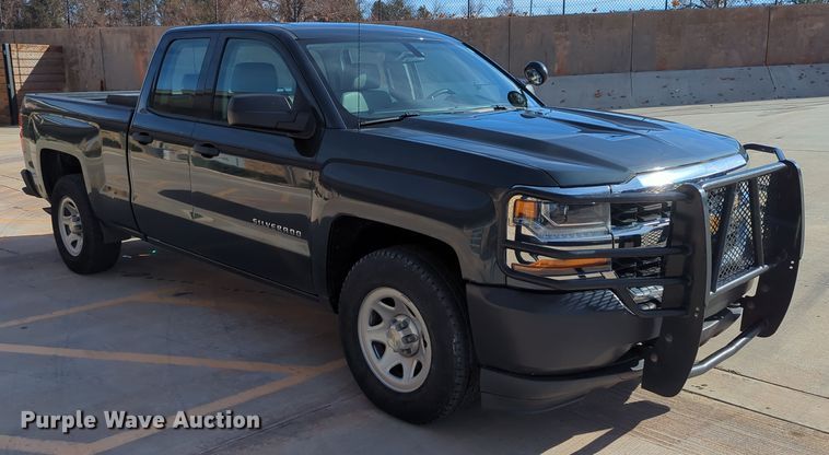 image for item DN3781 2017 Chevrolet Silverado 1500 Double Cab pickup truck