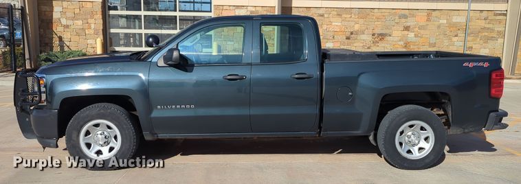 image for item DN3781 2017 Chevrolet Silverado 1500 Double Cab pickup truck