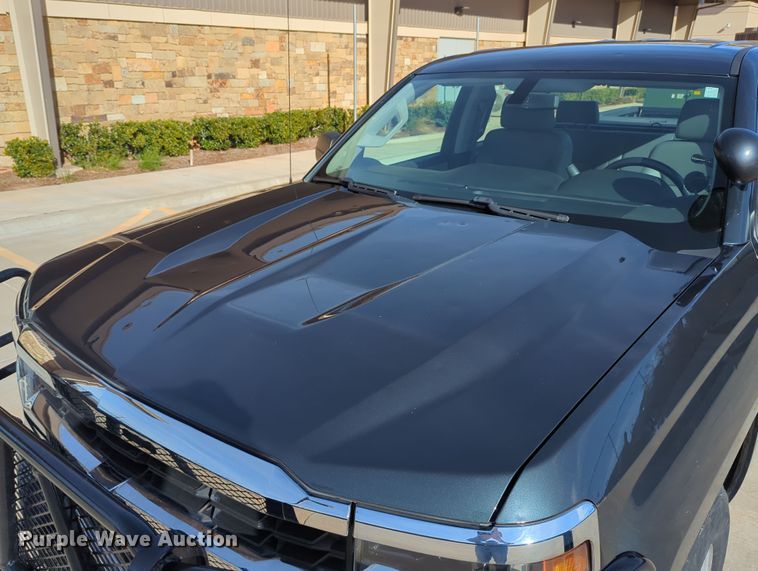 image for item DN3781 2017 Chevrolet Silverado 1500 Double Cab pickup truck