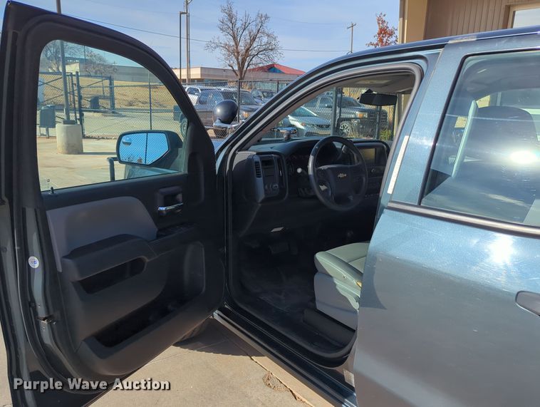 image for item DN3781 2017 Chevrolet Silverado 1500 Double Cab pickup truck