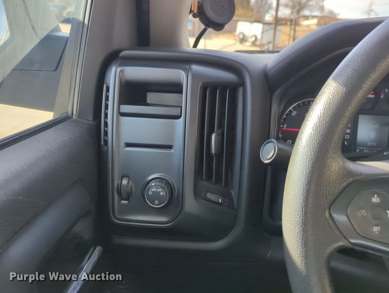 image for item DN3781 2017 Chevrolet Silverado 1500 Double Cab pickup truck