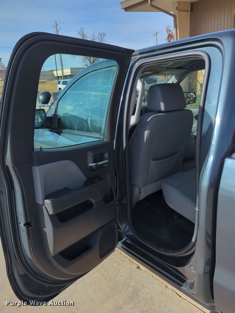 image for item DN3781 2017 Chevrolet Silverado 1500 Double Cab pickup truck