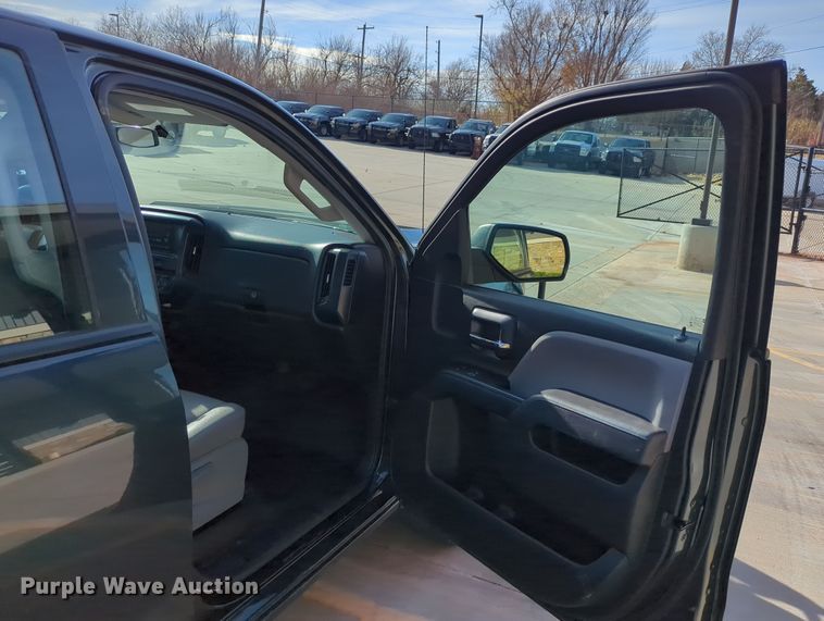 image for item DN3781 2017 Chevrolet Silverado 1500 Double Cab pickup truck