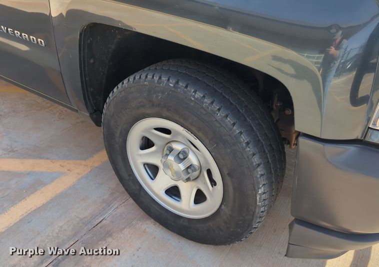 image for item DN3781 2017 Chevrolet Silverado 1500 Double Cab pickup truck