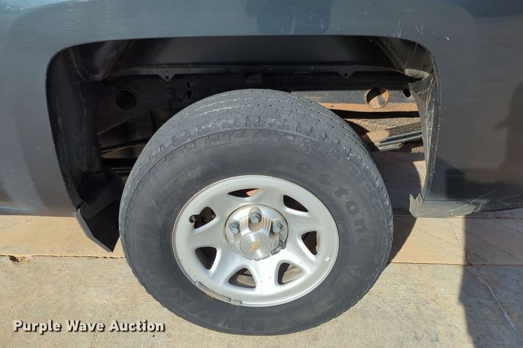 image for item DN3781 2017 Chevrolet Silverado 1500 Double Cab pickup truck